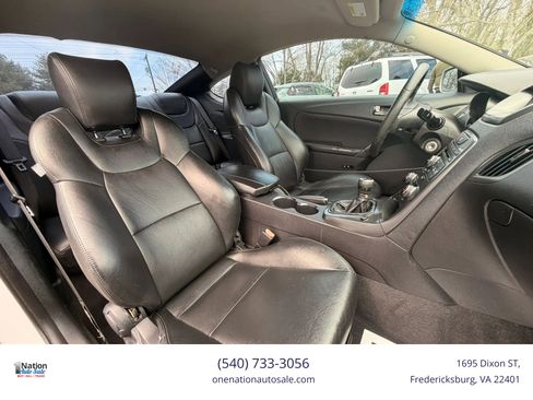 Used 2012 Hyundai Genesis 2.0T RWD image 15