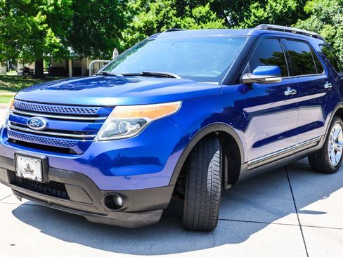 Used 2013 Ford Explorer Limited FWD image 3