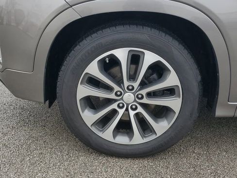 Used 2014 Kia Sorento SX w/ 3rd Row Package image 8