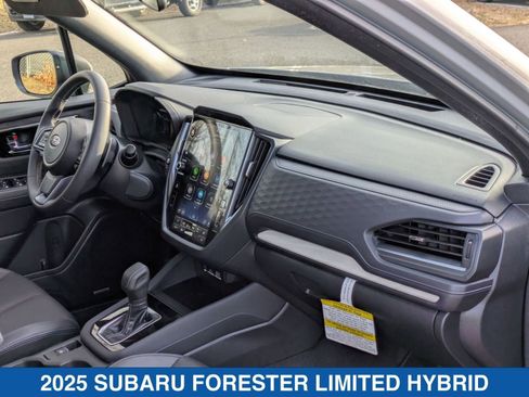 Certified 2025 Subaru Forester Limited image 37