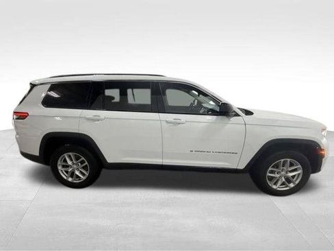 Certified 2023 Jeep Grand Cherokee L Laredo AWD/4WD image 7
