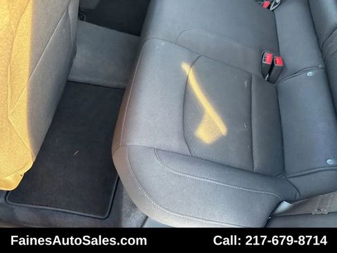 Used 2023 Chevrolet Malibu LT image 31