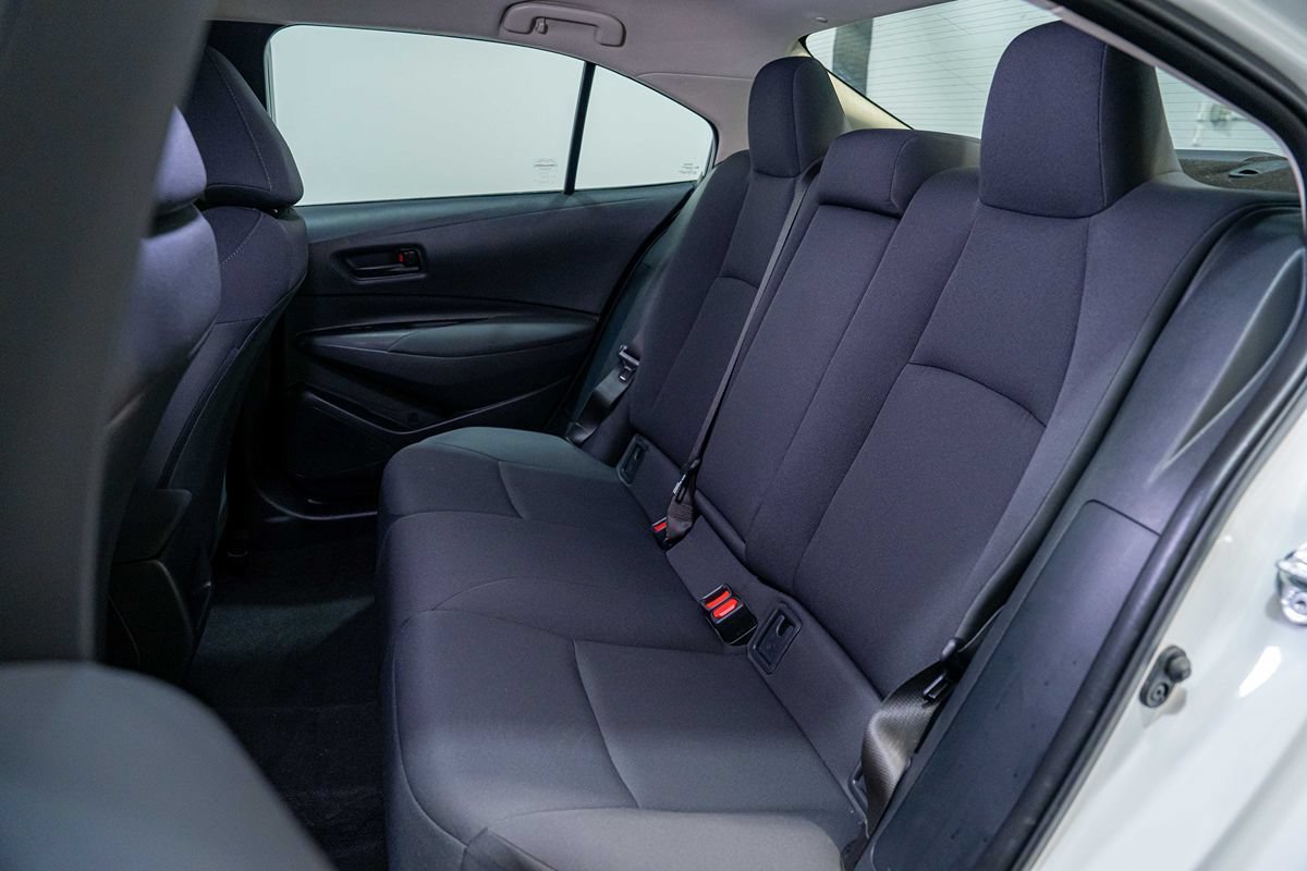 Used 2022 Toyota Corolla LE w/ LE Convenience Package FWD image 10
