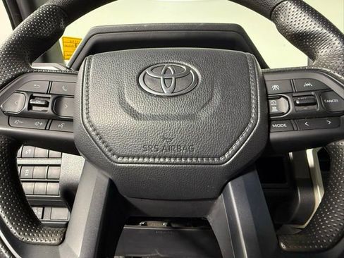 Used 2024 Toyota Tacoma SR5 AWD/4WD image 16