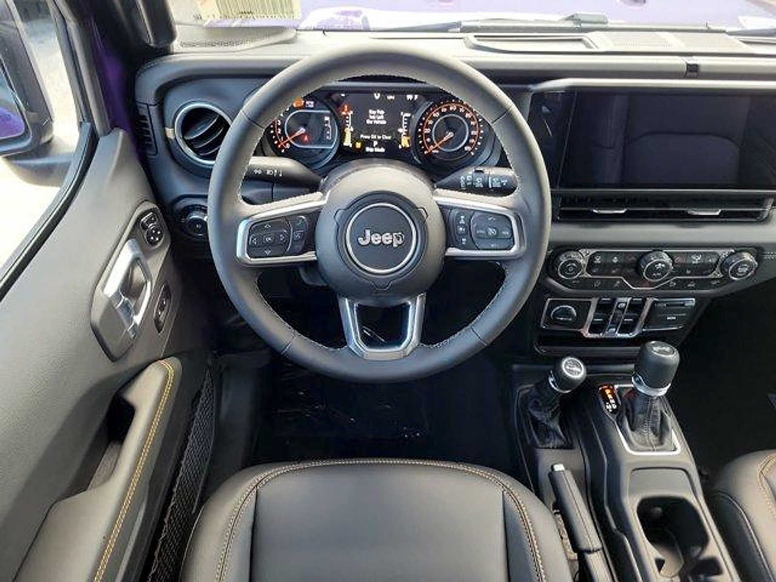 New 2026 Jeep Wrangler Unlimited Sahara AWD/4WD image 7
