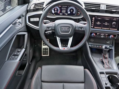 Used 2025 Audi Q3 2.0T Premium Plus AWD/4WD image 23