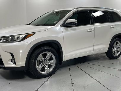 Used 2018 Toyota Highlander Limited