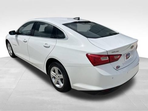 Used 2024 Chevrolet Malibu LS w/ Driver Confidence Package FWD image 4