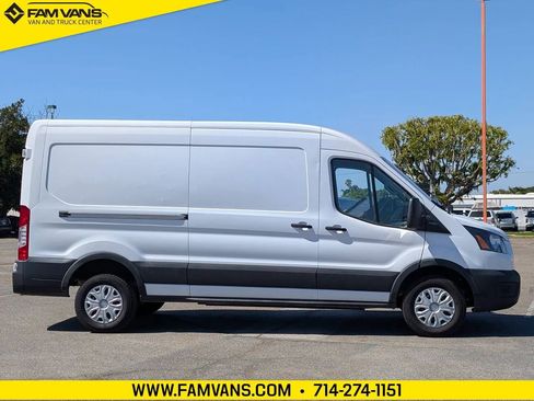 Used 2023 Ford E-Transit Medium Roof RWD image 8
