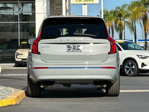 New 2026 Volvo XC90 T8 Ultra w/ Lounge Package image 4