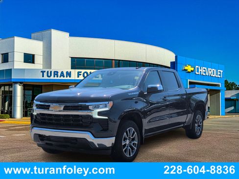 Used 2024 Chevrolet Silverado 1500 LT AWD/4WD image 1