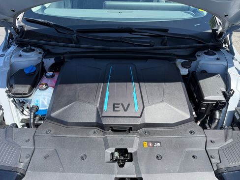 Certified 2024 Hyundai Ioniq 5 SEL image 20