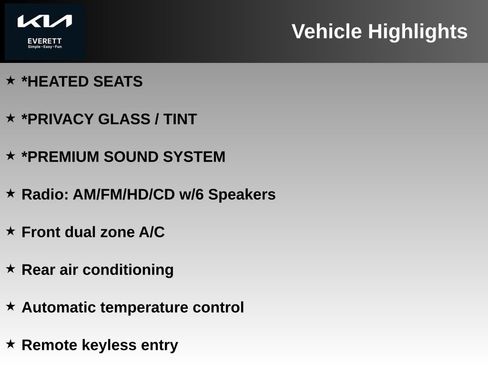 Used 2015 Toyota Sienna XLE w/ XLE Navigation Package FWD image 10
