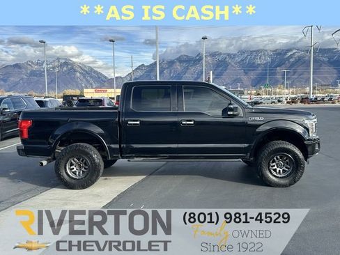 Used 2018 Ford F150 Limited w/ Trailer Tow Package image 31