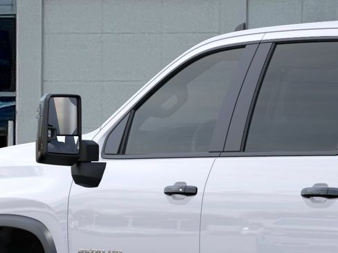 New 2026 Chevrolet Silverado 2500 ZR2 AWD/4WD image 12