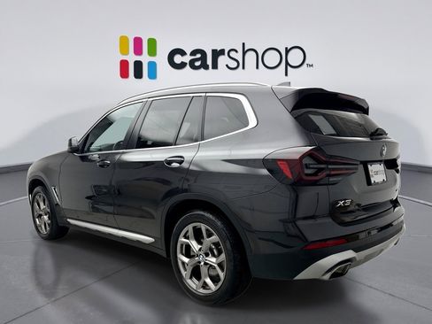 Used 2024 BMW X3 xDrive30i w/ Premium Package image 3