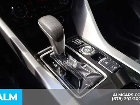 Used 2024 Mitsubishi Eclipse Cross SE AWD/4WD image 30