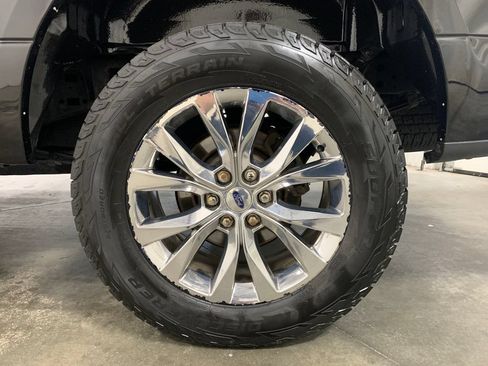 Used 2016 Ford F150 XLT w/ Equipment Group 302A Luxury AWD/4WD image 4