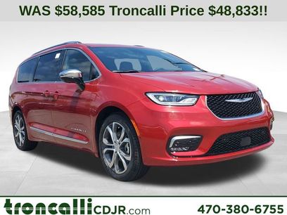 New 2026 Chrysler Pacifica Pinnacle