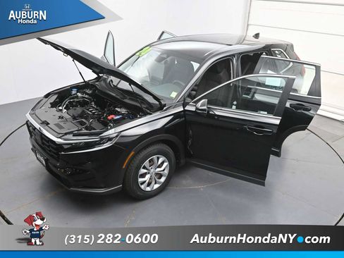 Used 2023 Honda CR-V LX image 37