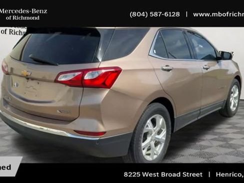 Used 2018 Chevrolet Equinox Premier w/ LPO, Cargo Package FWD image 2