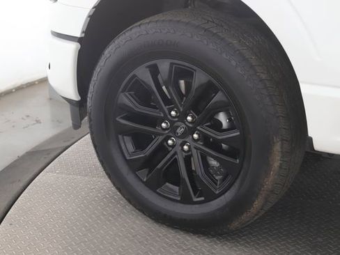 Used 2025 Ford F150 Lariat w/ Equipment Group 502A High AWD/4WD image 13