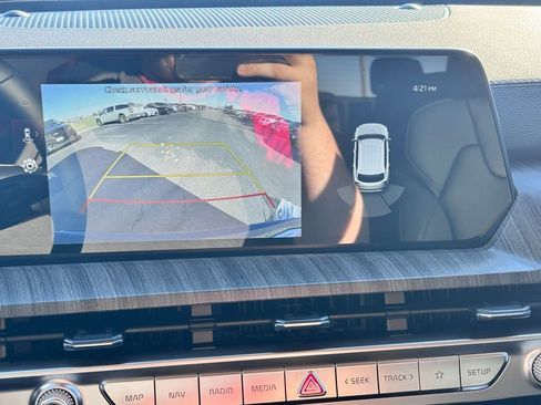 New 2025 Kia Telluride EX w/ EX Captain's Chair Package AWD/4WD image 21