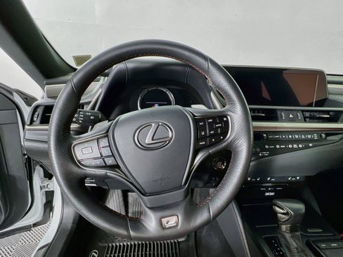 Used 2020 Lexus ES 350 F Sport w/ Accessory Package FWD image 12