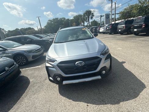 Used 2025 Subaru Outback Limited w/ Popular Package #2 AWD/4WD image 8