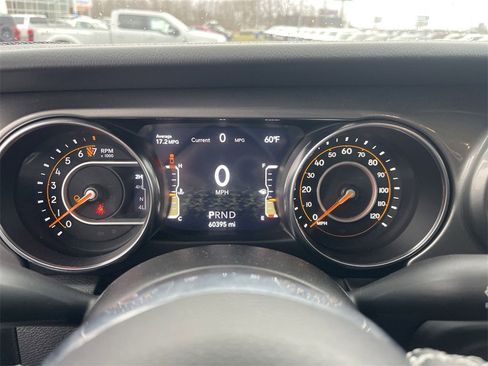 Used 2023 Jeep Gladiator Overland image 21