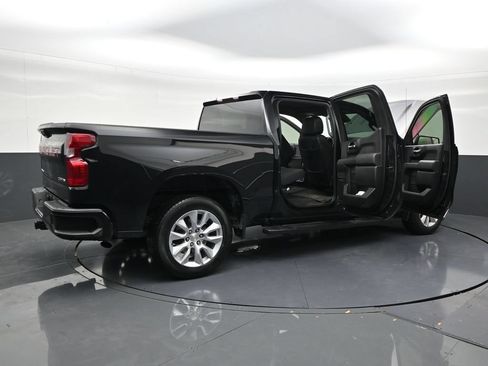 Used 2024 Chevrolet Silverado 1500 Custom RWD image 28
