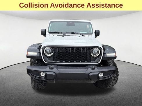 Certified 2025 Jeep Wrangler Unlimited Sport AWD/4WD image 4