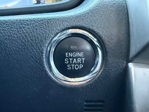Used 2015 Toyota 4Runner Limited AWD/4WD image 27