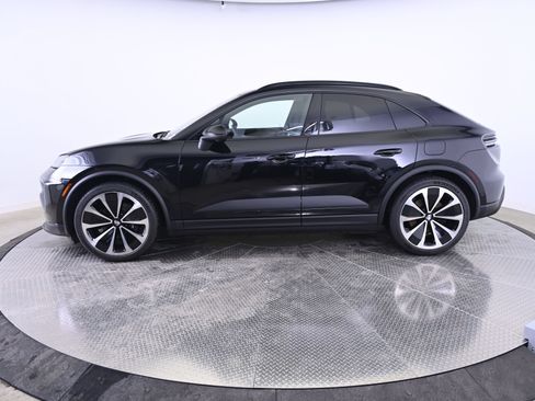 Used 2025 Porsche Macan 4 Electric AWD/4WD image 2