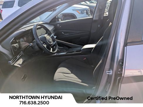 Certified 2023 Hyundai Elantra SEL w/ Convenience Package FWD image 11