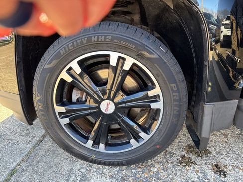 Used 2017 GMC Terrain SLT w/ Nightfall Package image 29