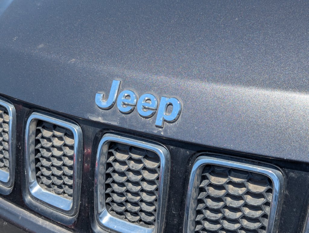Used 2018 Jeep Compass Sport AWD/4WD image 8