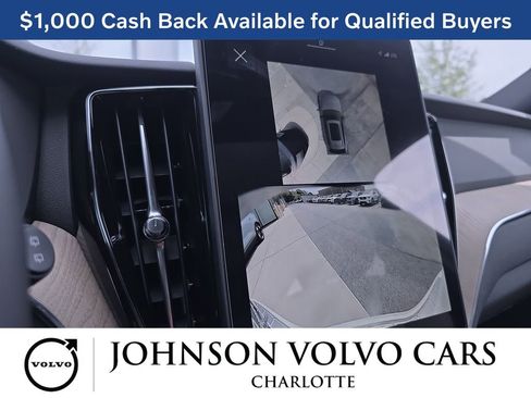 New 2026 Volvo XC60 B5 Plus w/ Protection Package Premier image 25