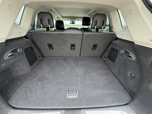 Used 2020 Buick Envision Essence FWD image 28