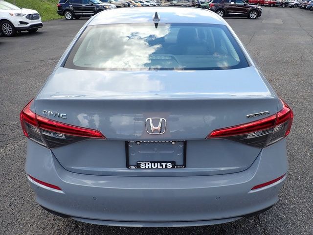 Used 2023 Honda Civic Touring image 6