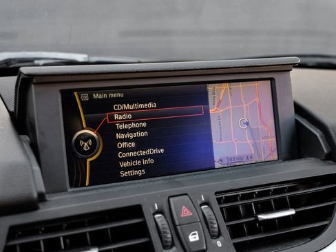 Used 2012 BMW Z4 sDrive28i image 31