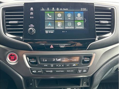 Used 2022 Honda Pilot Special Edition image 16