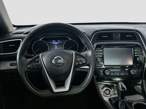 Used 2018 Nissan Maxima 3.5 SL FWD image 17