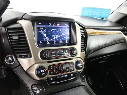 Used 2015 GMC Yukon Denali w/ Open Road Package AWD/4WD image 26