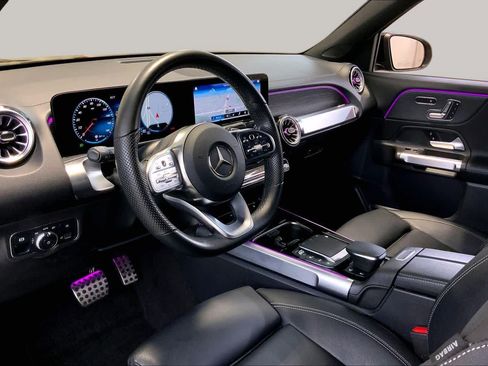 Used 2022 Mercedes-Benz GLB 35 AMG 4MATIC image 17