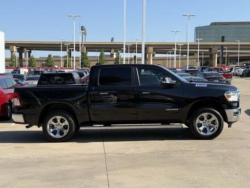 Used 2019 RAM 1500 Big Horn AWD/4WD image 3