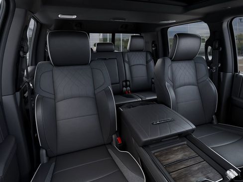 New 2026 RAM 3500 Limited AWD/4WD image 17
