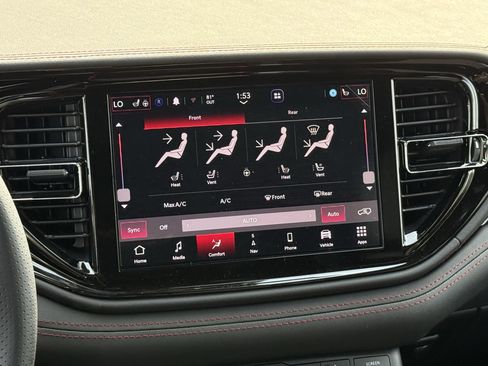 New 2026 Dodge Durango GT image 13