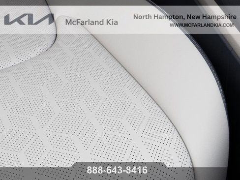 New 2026 Kia Carnival EX FWD image 24