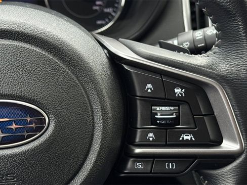 Used 2023 Subaru Impreza 2.0i Limited w/ Popular Package #3 image 29